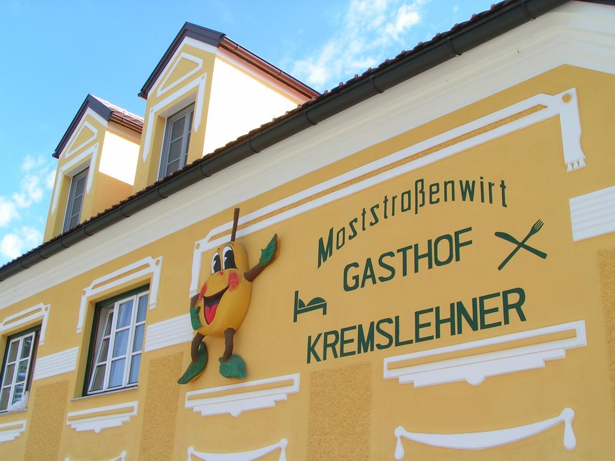 Gasthof Kremslehner Stephanshart Exterior photo